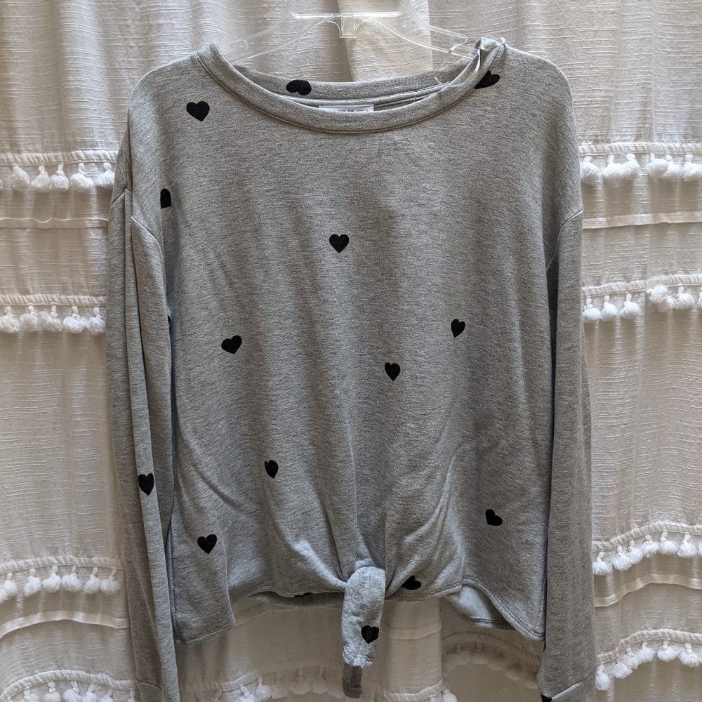 Women's Valentine sweater.